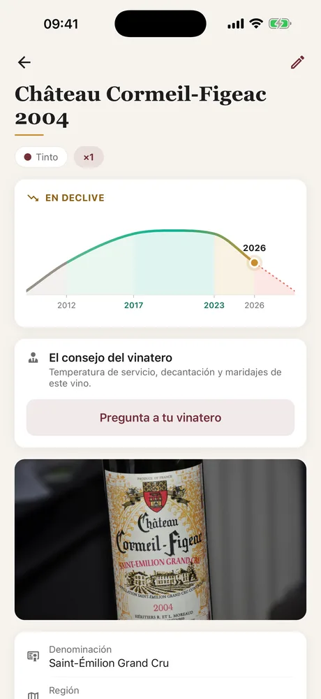 Una ficha de botella de Caviste: curva de apogeo, foto de la etiqueta, denominación, variedades y ventana de consumo.