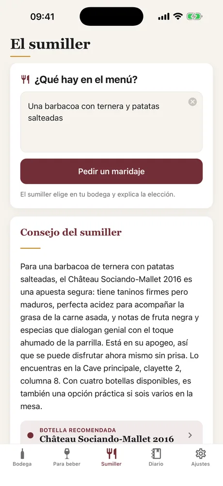 La pantalla Sumiller de Caviste: el menú descrito en una frase, y el consejo que recomienda una botella de la bodega explicando el maridaje.