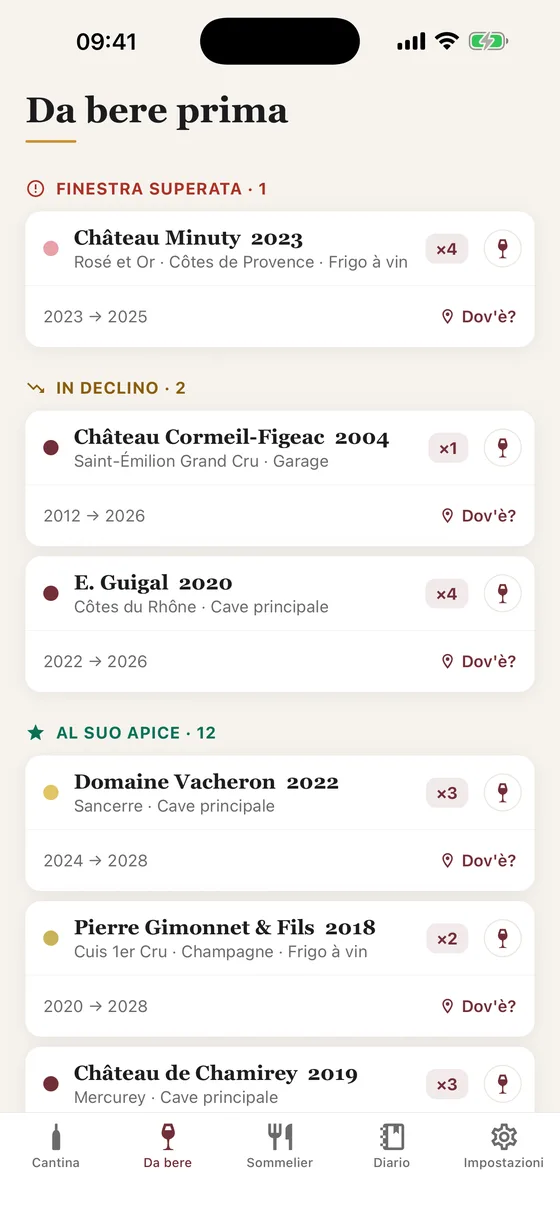 La schermata «Da bere» dell'app Caviste: le bottiglie della cantina ordinate per urgenza.